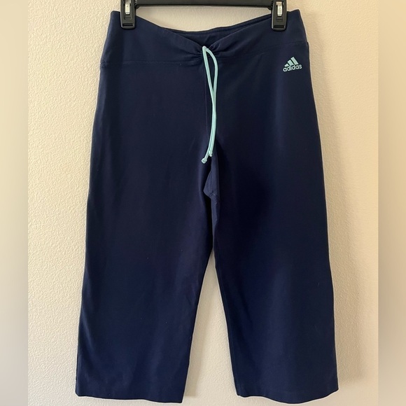 Adidas wide leg cropped navy size Medium - Picture 1 of 5